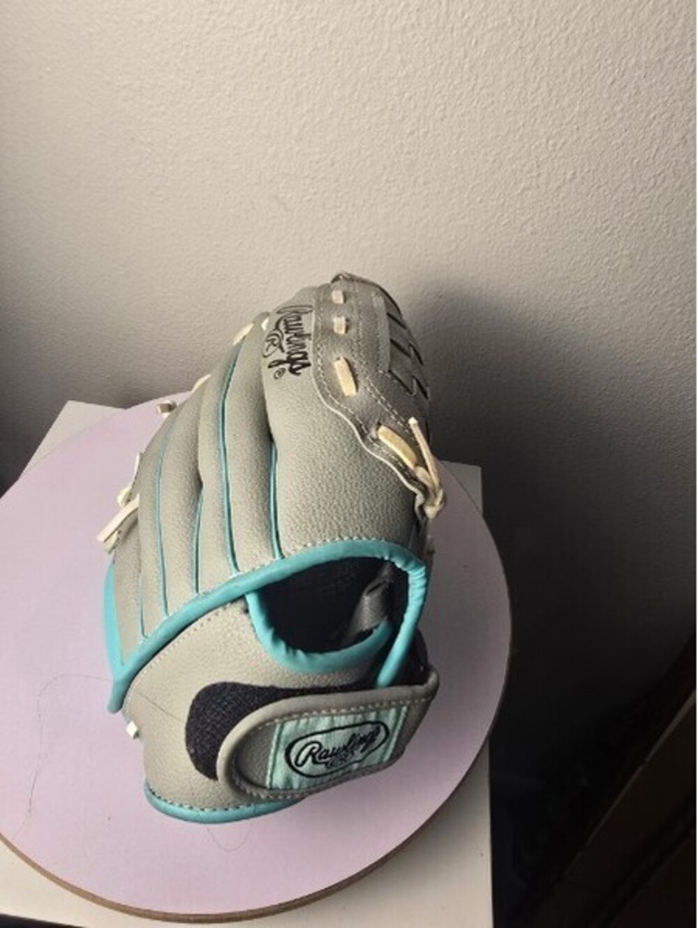 Rawlings Baseball Glove w/ Pro Shock Technology Gray and Turquoise 11"  youth